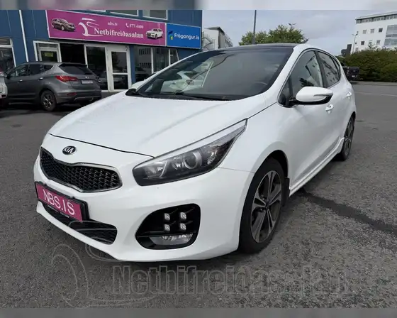 KIA CEED GT LINE