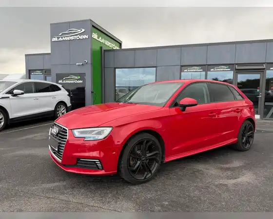 AUDI A3 SPORTBACK E-TRON