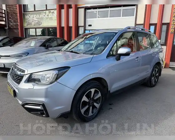 SUBARU FORESTER LUXURY