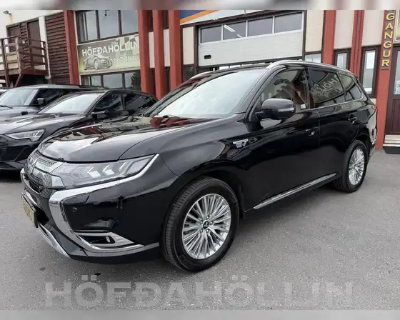 MITSUBISHI OUTLANDER INSTYLE PHEV