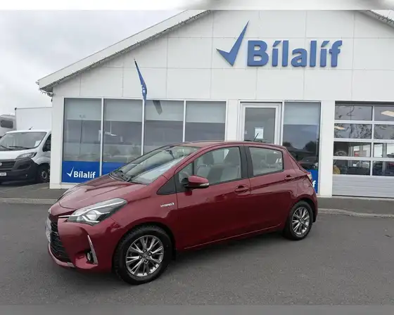 TOYOTA YARIS HYBRID