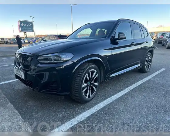 BMW IX3 M SPORT