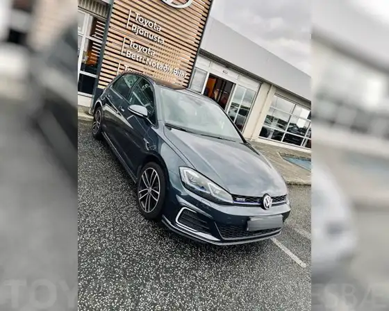 VW GOLF GTE COMFORTLINE PLUG-IN