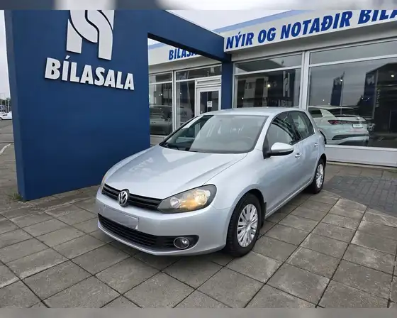 VW GOLF