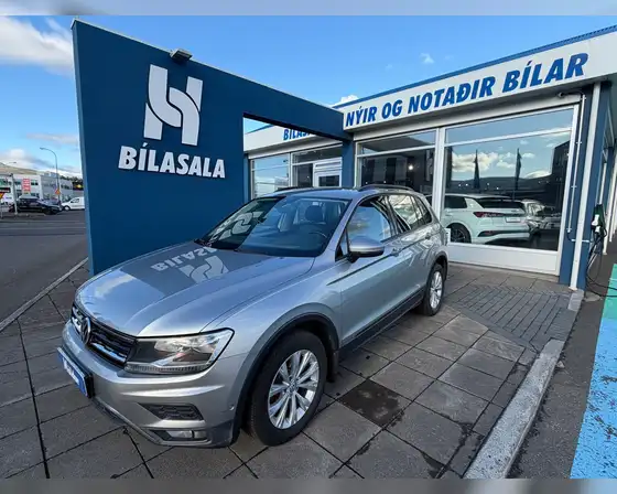 VW TIGUAN