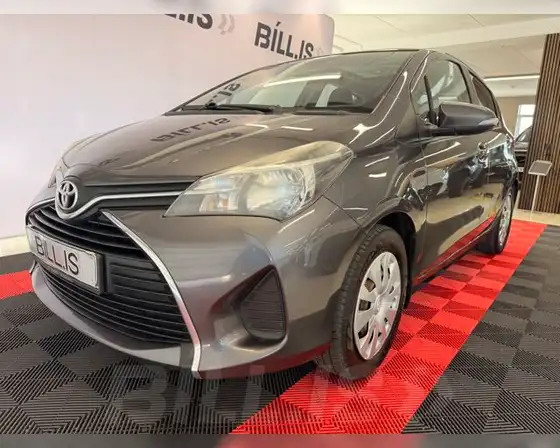 TOYOTA YARIS /BAKKMYNDAVEL