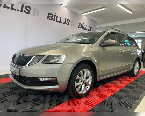 SKODA OCTAVIA SJÁLFSKIPTUR.