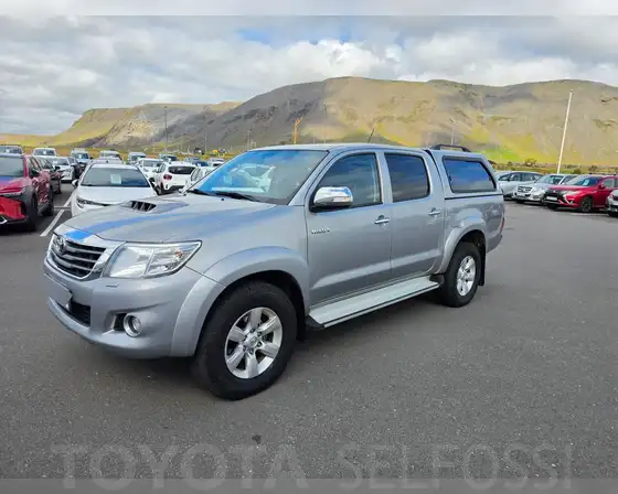 TOYOTA HILUX DOUBLE CAB