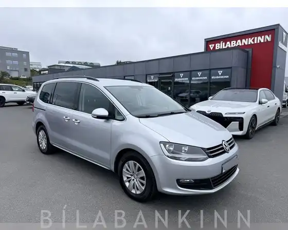 VW SHARAN