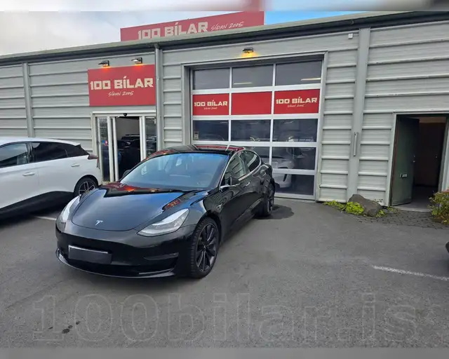 TESLA MODEL 3 PERFORMANCE AWD