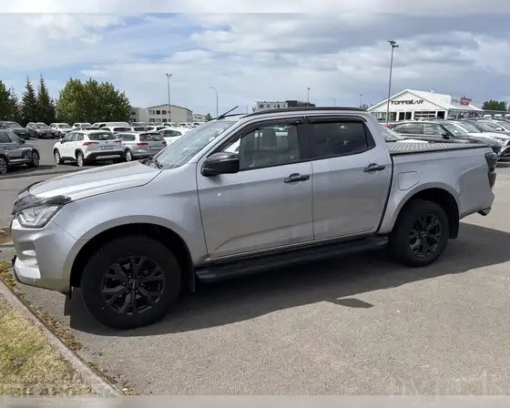 ISUZU D-MAX LUX