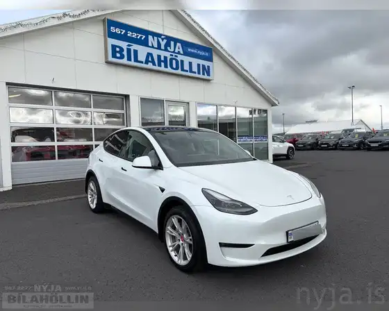 TESLA MODEL Y LONG RANGE AWD