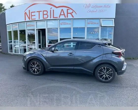 TOYOTA C-HR HIC HYBRID