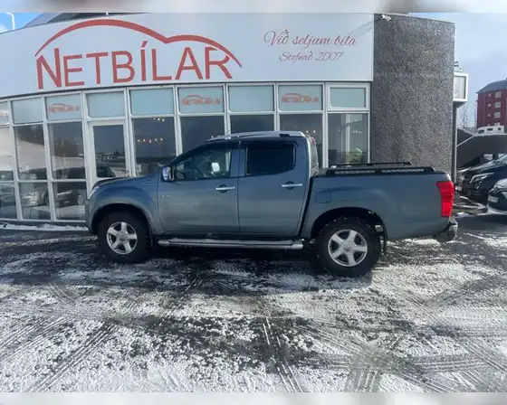 ISUZU D-MAX LUXURY 2,5TDI