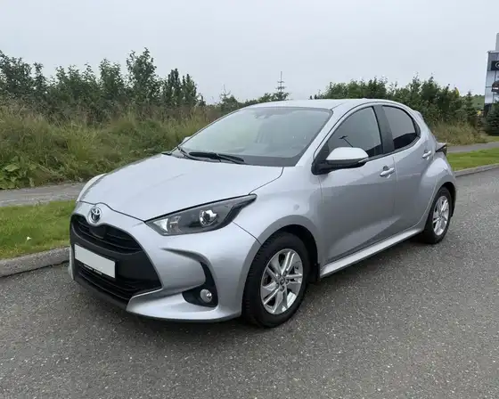 TOYOTA YARIS ACTIVE HYBRID