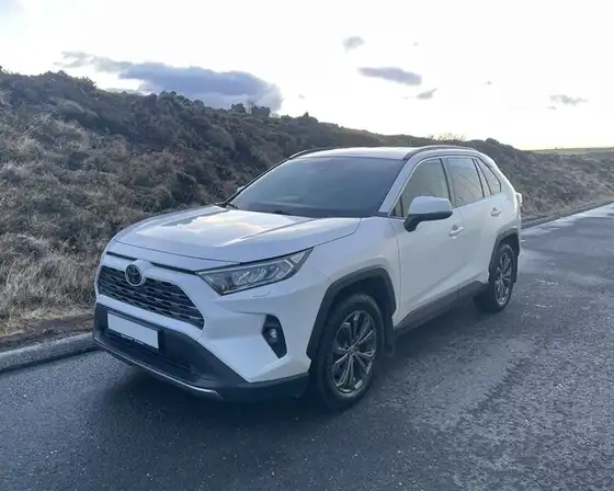 TOYOTA RAV4 GX