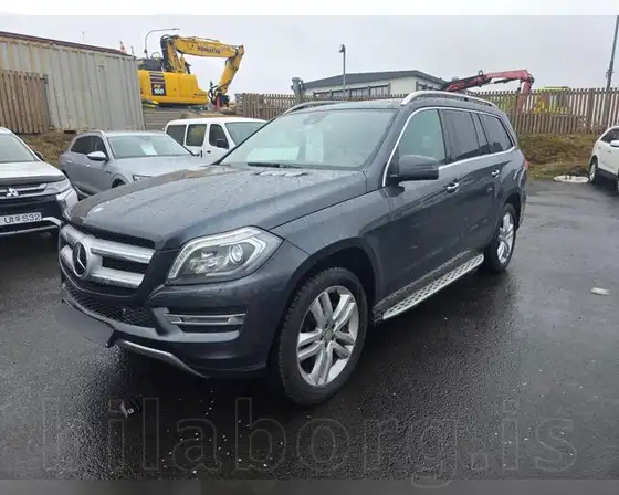 MERCEDES-BENZ GL 350 BLUETEC 4MATIC