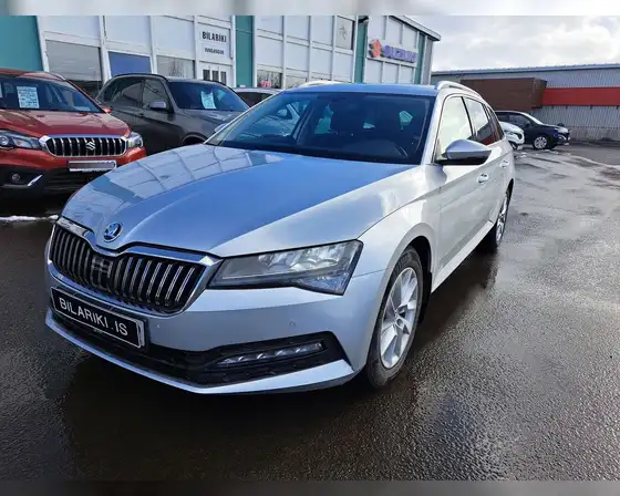 SKODA SUPERB AMBITION 2.0TDI