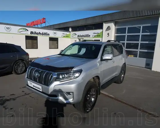 TOYOTA LAND CRUISER 150 SERIES