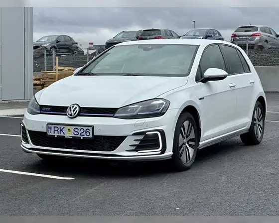 VW GOLF GTE