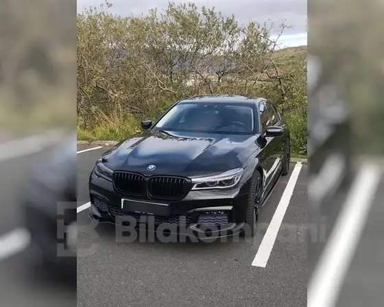 BMW 7 740E M-SPORT IPERFORMANCE SHADOWLINE