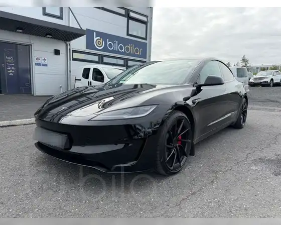 TESLA MODEL 3 PERFORMANCE HIGHLAND AWD