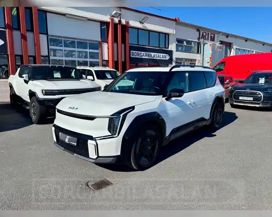 KIA EV9 GT LINE