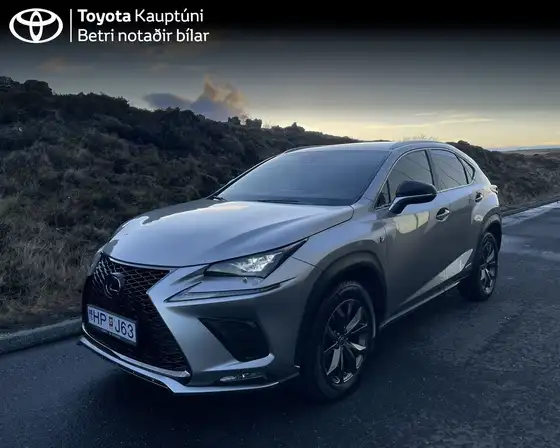 LEXUS NX300H F-SPORT HYBRID SÓLLÚ