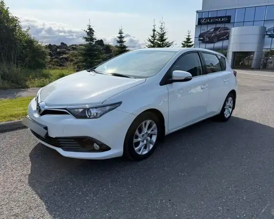 TOYOTA AURIS H/B ACTIVE